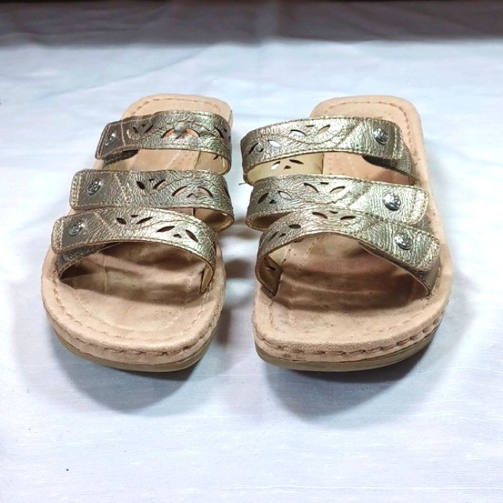 Glam Earth Spirit  Gold Leather  Metallic Strappy Sandals 7.5 M